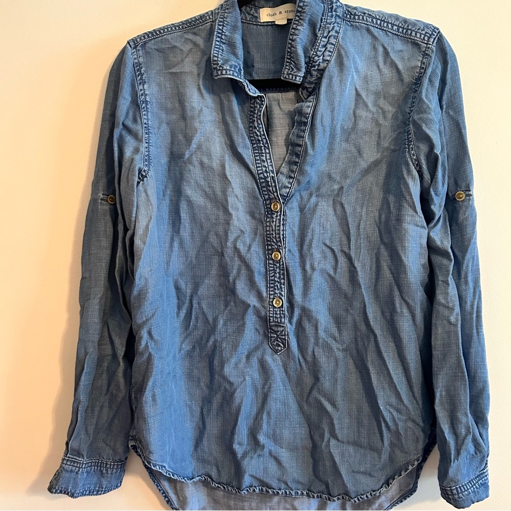 Cloth & Stone Blue Popover Style Shirt